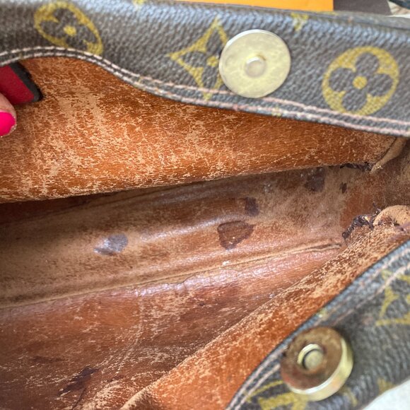 AUTHENTIC LOUIS VUITTON 80S REFURBISHED  BAG WITH BONUS GIFTS NO STRAP - Picture 13 of 16